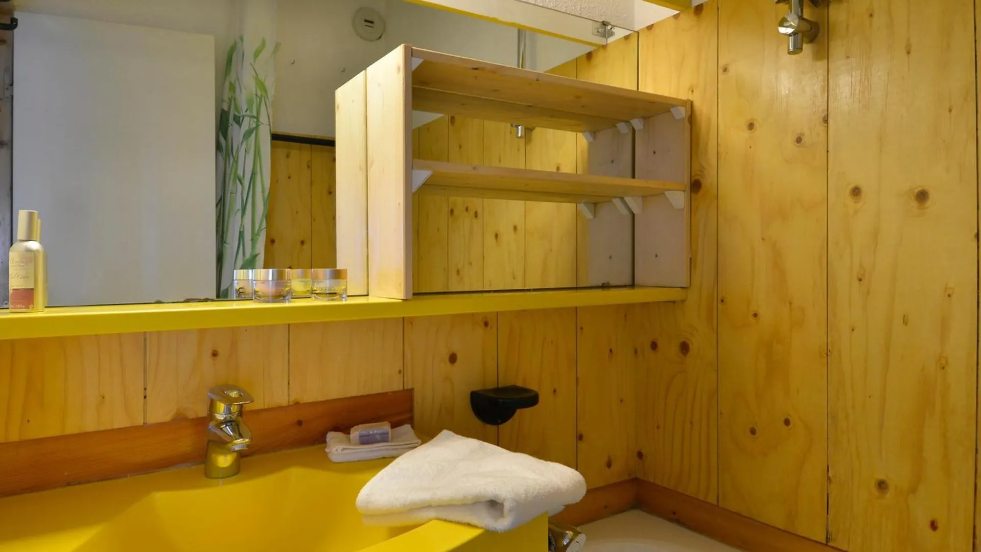 Appartement Skis Aux Pieds - 6 Pers - Balcon - Casier A Skis - Animaux Admis - Fr-1-181-2221 La Plagne-Tarentaise 0*,  France