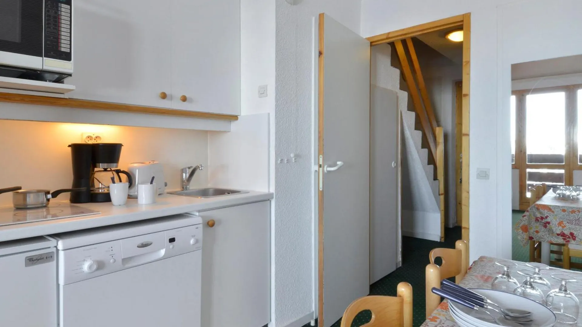 Appartement Skis Aux Pieds - 6 Pers - Balcon - Casier A Skis - Animaux Admis - Fr-1-181-2221 La Plagne-Tarentaise France