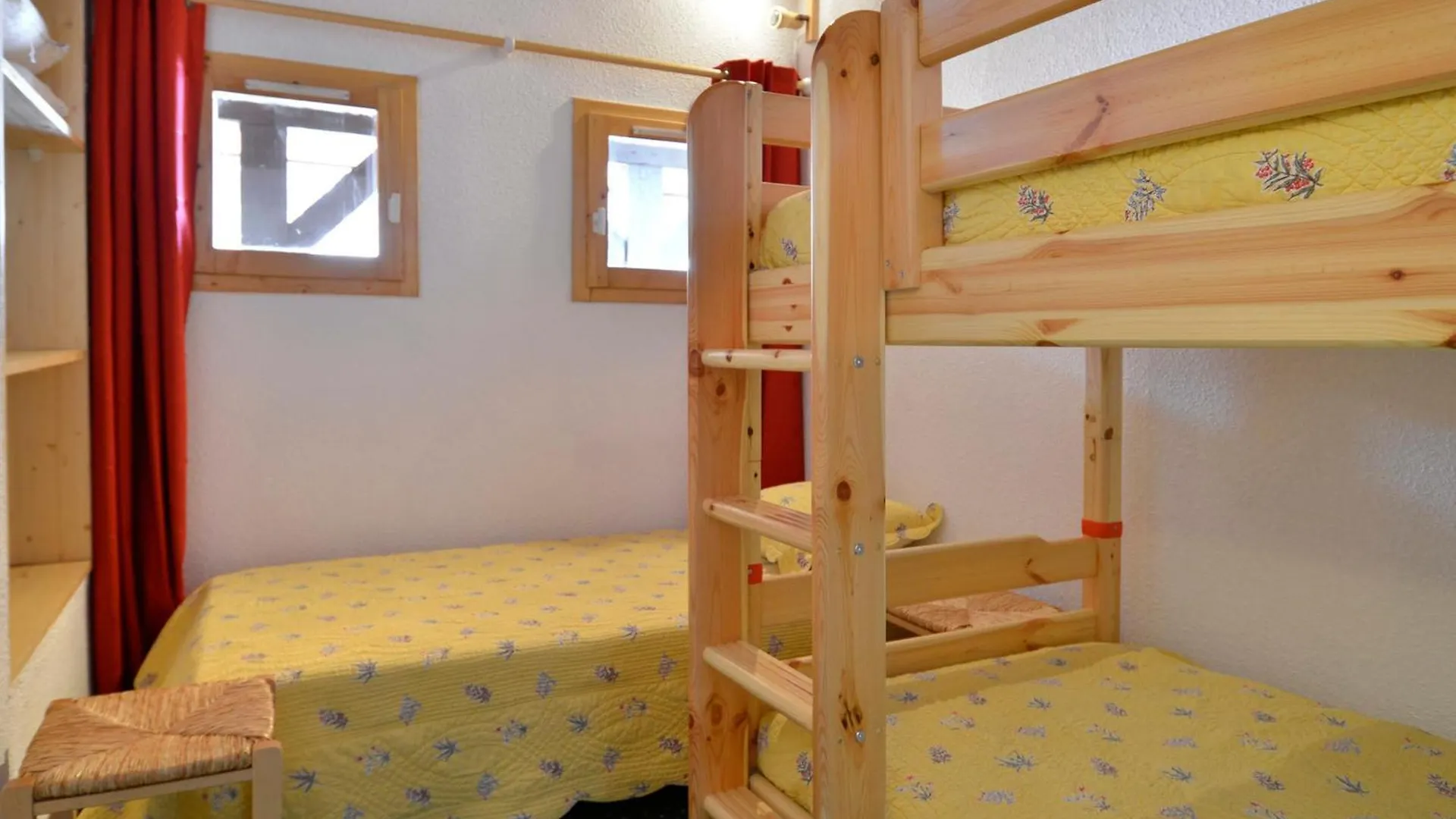 Appartement Skis Aux Pieds - 6 Pers - Balcon - Casier A Skis - Animaux Admis - Fr-1-181-2221 La Plagne-Tarentaise Apartment